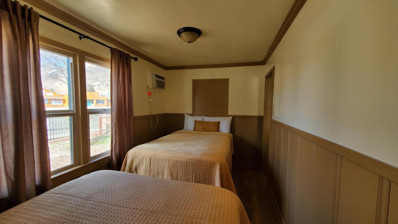 Kernville Inn Ngoại thất bức ảnh
